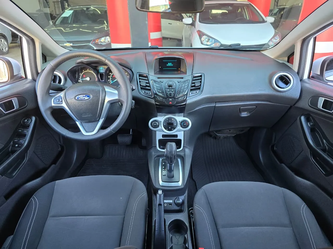 Interior frontal