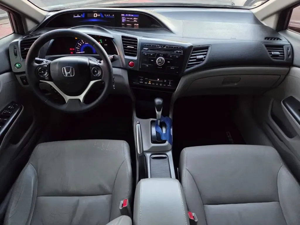 Interior frontal