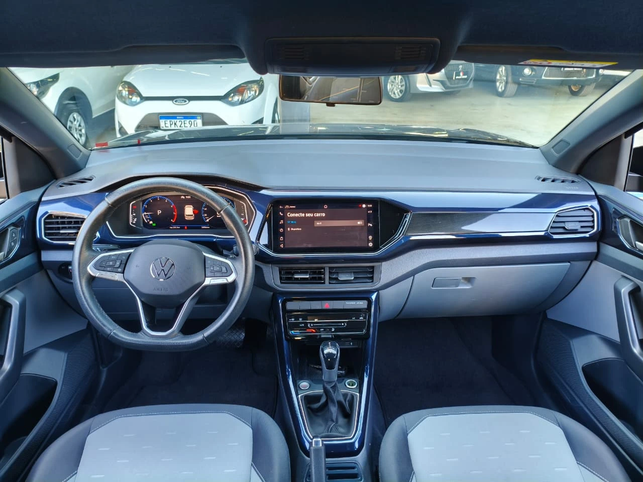 Interior frontal